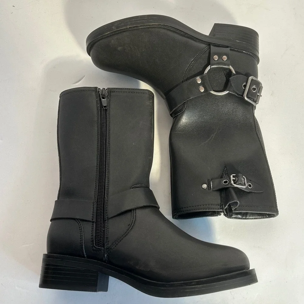 Steve Madden Beckky Black Faux Leather Buckle Moto Biker Boots Size 1‎